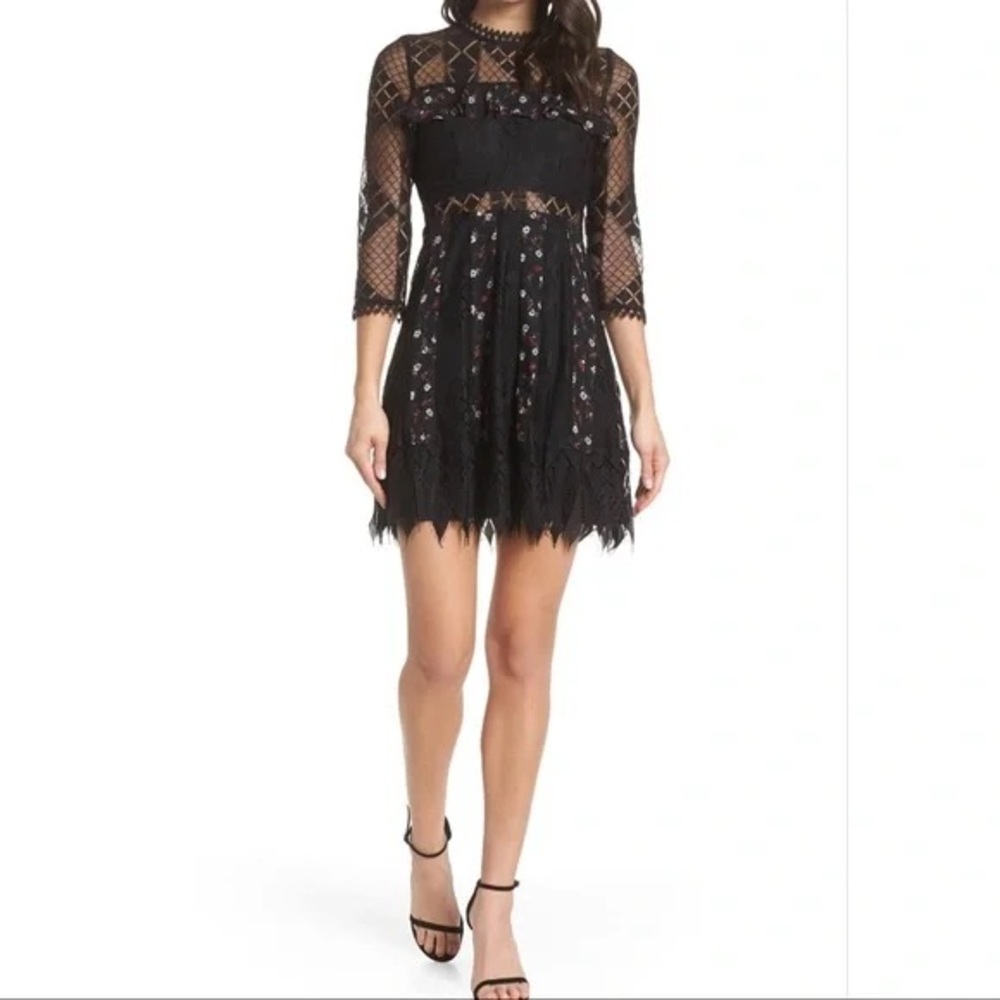 Foxiedox Black lace dress